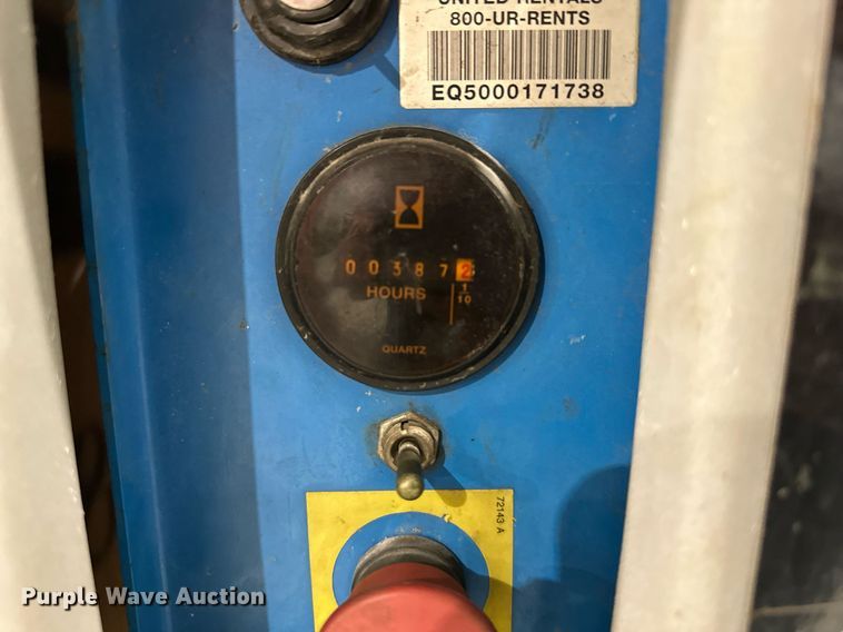 image for item NL9237 2006 Genie GR-20  vertical lift