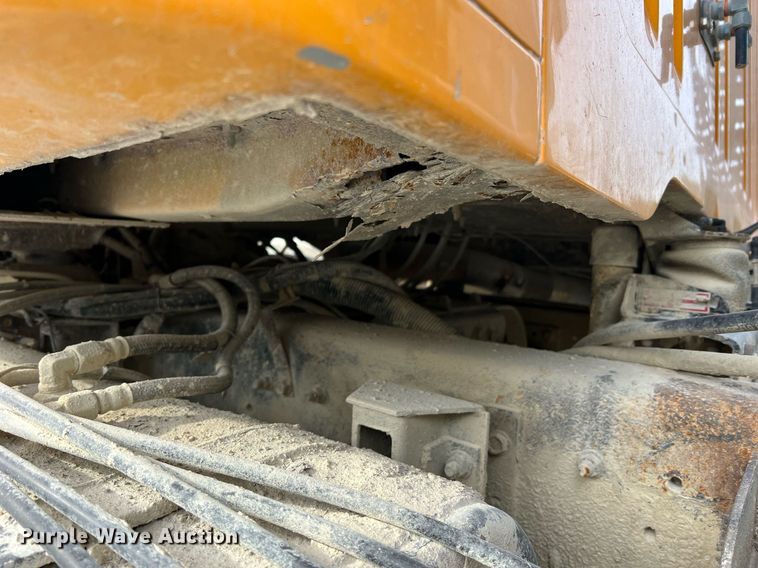 image for item NM9001 2002 International 2554 dump truck