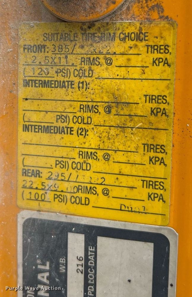 image for item NM9001 2002 International 2554 dump truck