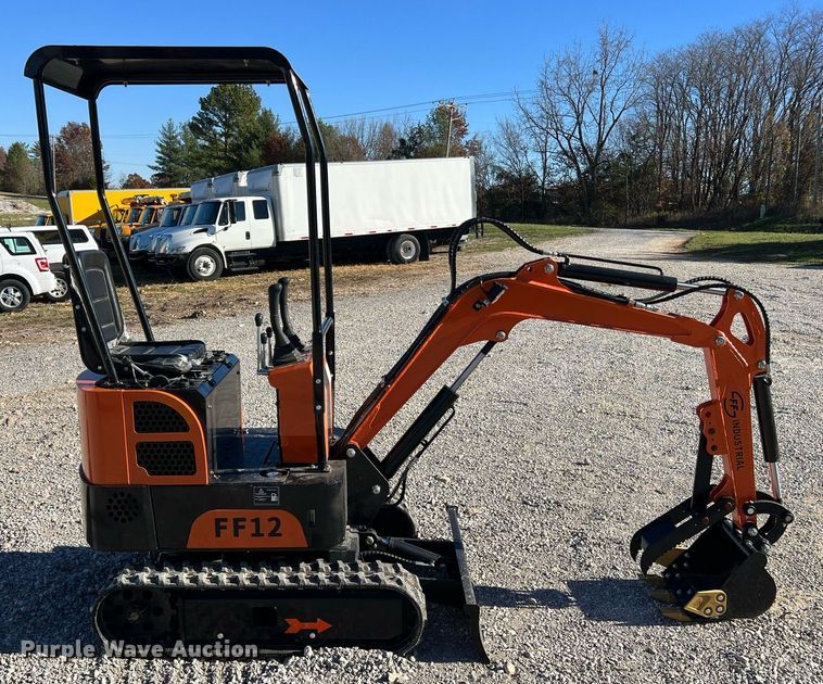 image for item NM9018 FF Industrial FF12  mini excavator