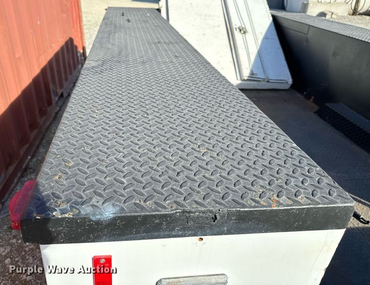 image for item NM9032 Reading 132FADW  Utility truck bed