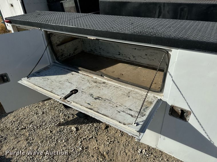 image for item NM9032 Reading 132FADW  Utility truck bed