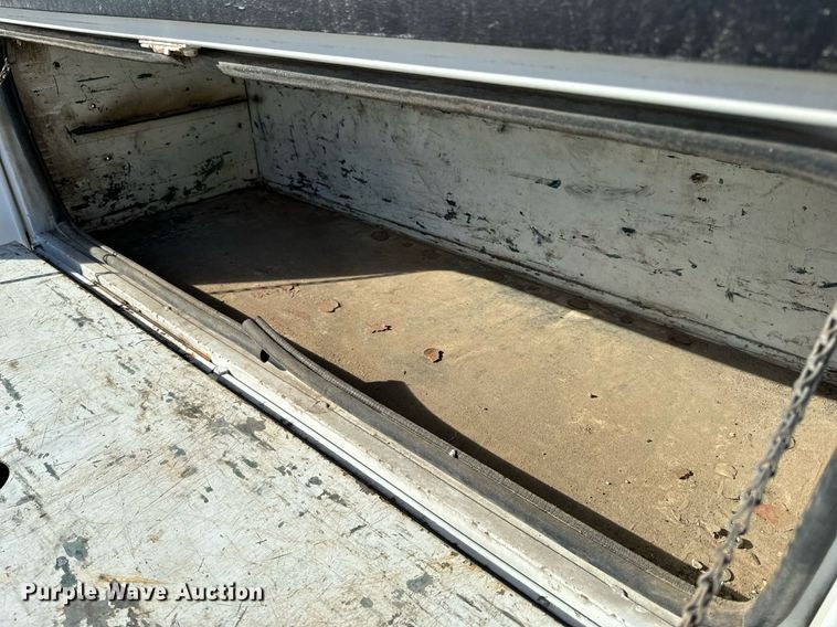 image for item NM9032 Reading 132FADW  Utility truck bed