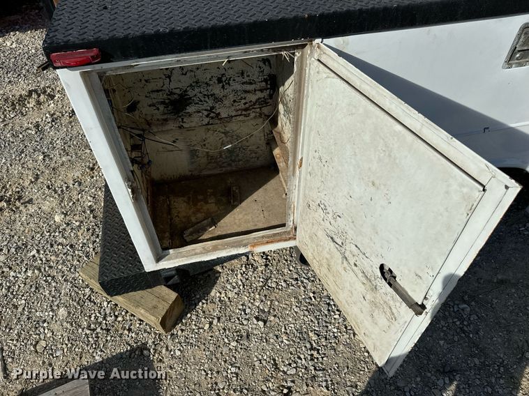 image for item NM9032 Reading 132FADW  Utility truck bed