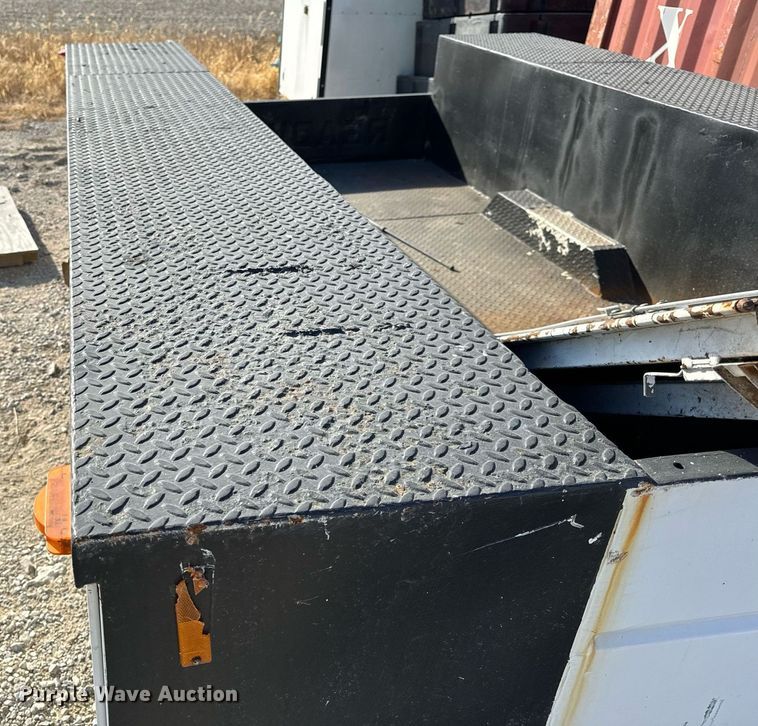 image for item NM9032 Reading 132FADW  Utility truck bed