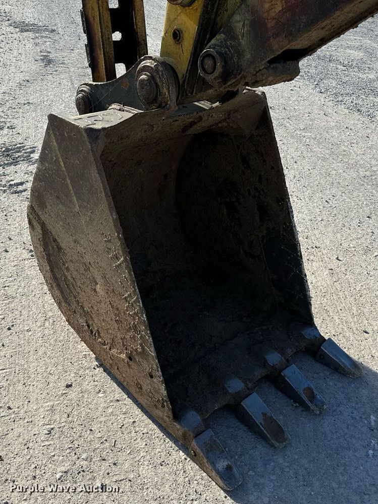 image for item NM9034 2004 Komatsu PC120-6E0  excavator