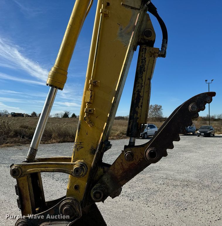 image for item NM9034 2004 Komatsu PC120-6E0  excavator