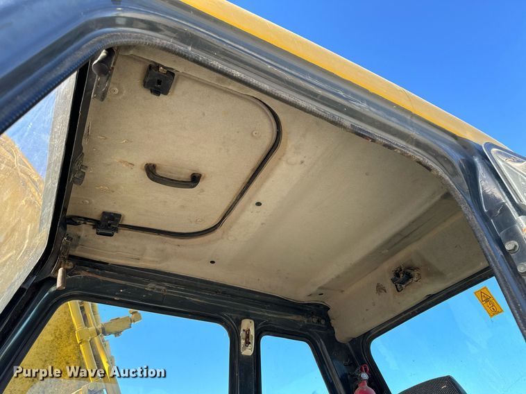 image for item NM9034 2004 Komatsu PC120-6E0  excavator