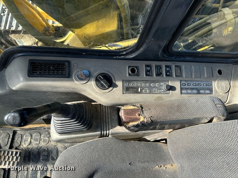 image for item NM9034 2004 Komatsu PC120-6E0  excavator