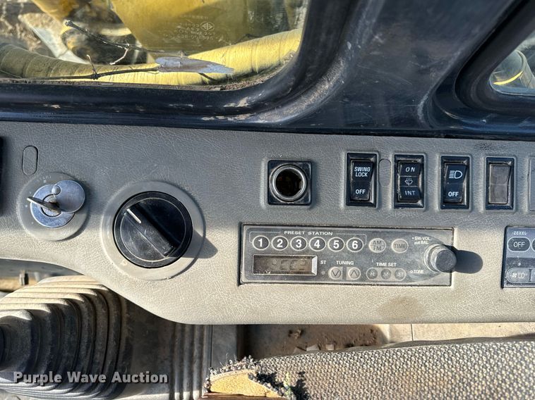 image for item NM9034 2004 Komatsu PC120-6E0  excavator