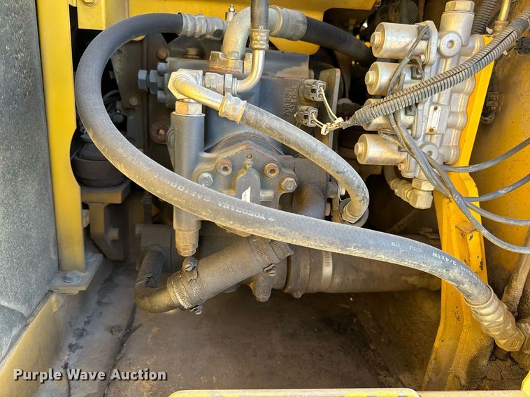 image for item NM9034 2004 Komatsu PC120-6E0  excavator