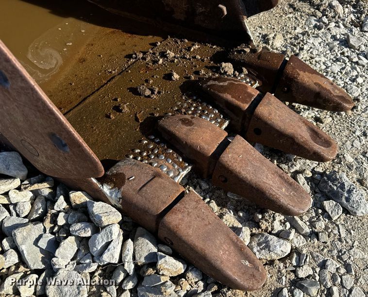 image for item NM9034 2004 Komatsu PC120-6E0  excavator