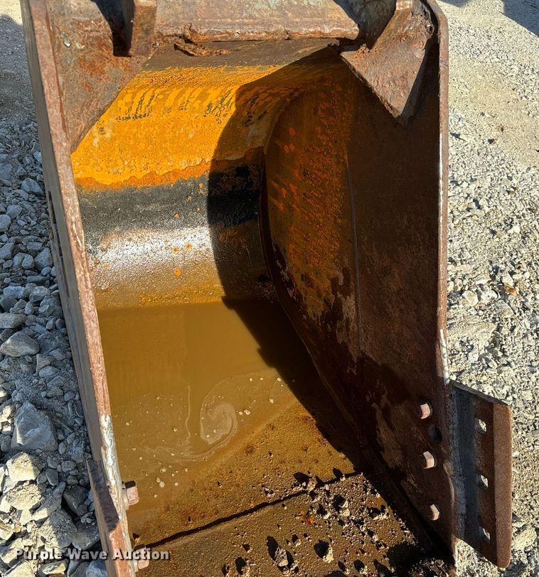 image for item NM9034 2004 Komatsu PC120-6E0  excavator