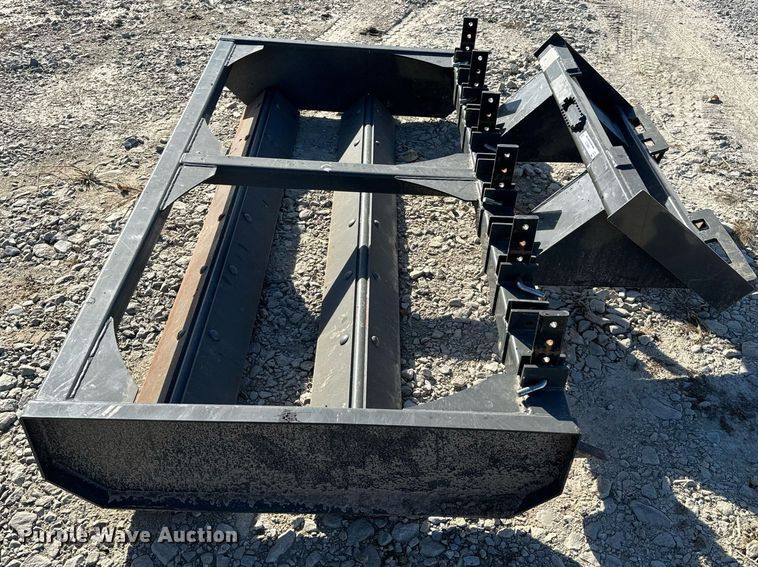 image for item NM9035 Skid steer grader