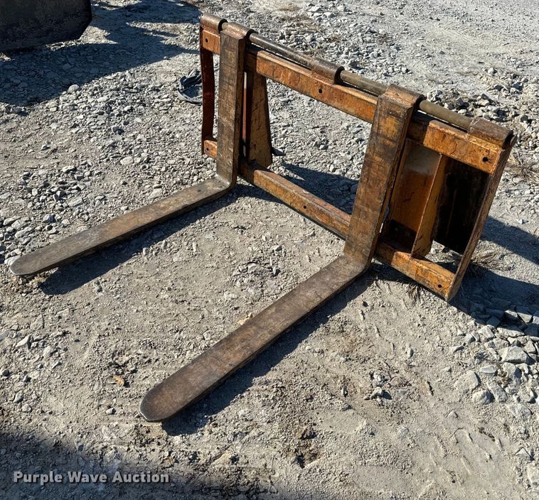 image for item NM9036 Skid steer forks