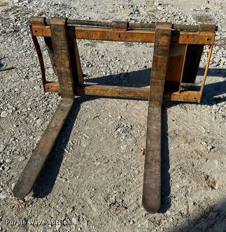 image for item NM9036 Skid steer forks