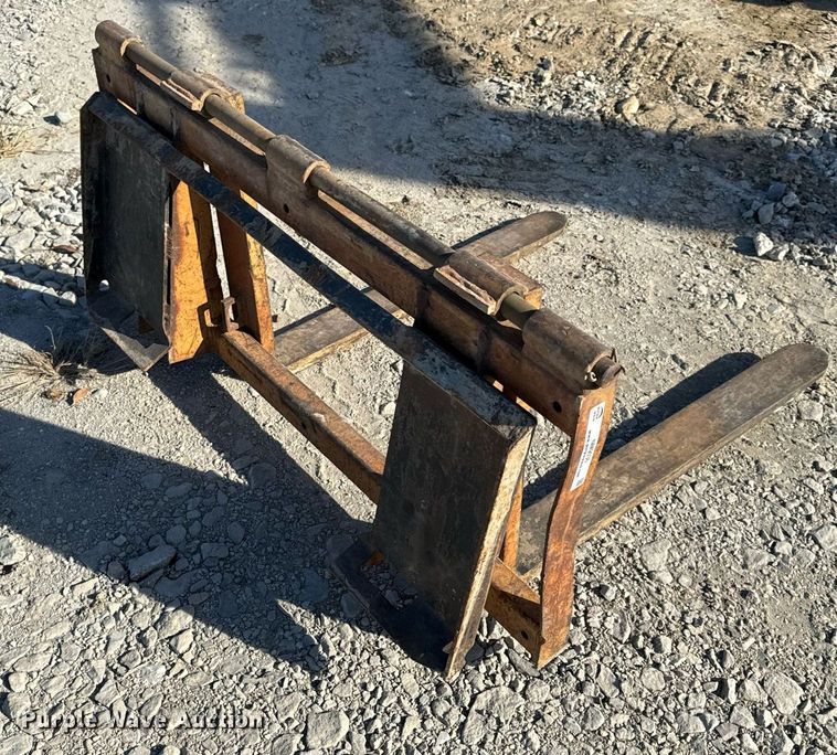 image for item NM9036 Skid steer forks