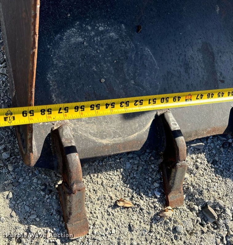 image for item NM9037 (2) Skid steer buckets