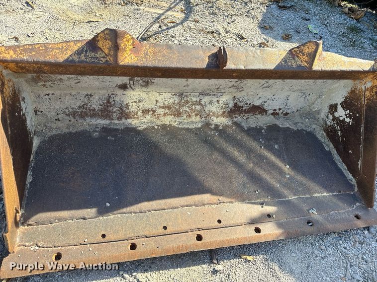 image for item NM9037 (2) Skid steer buckets