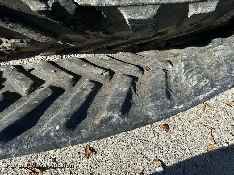 image for item NM9039 (4) Tracks