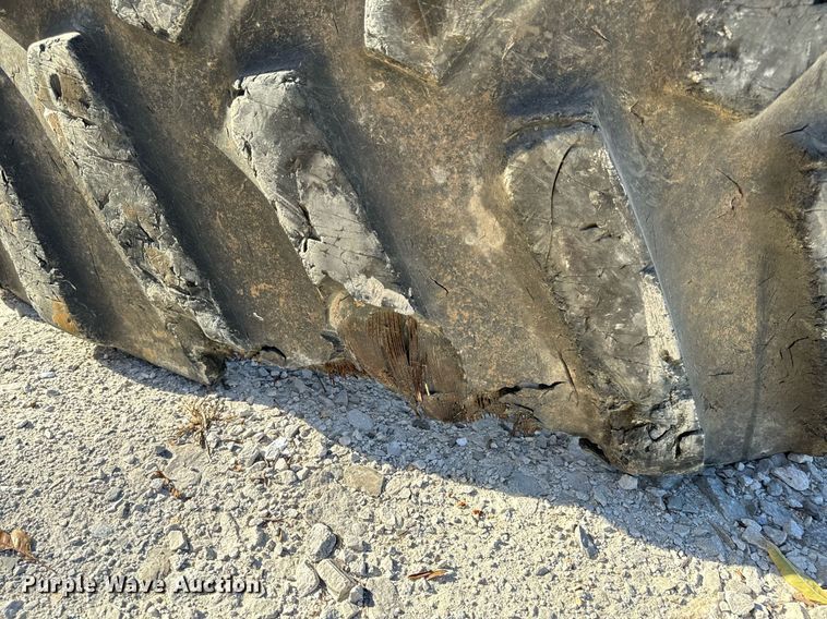 image for item NM9039 (4) Tracks