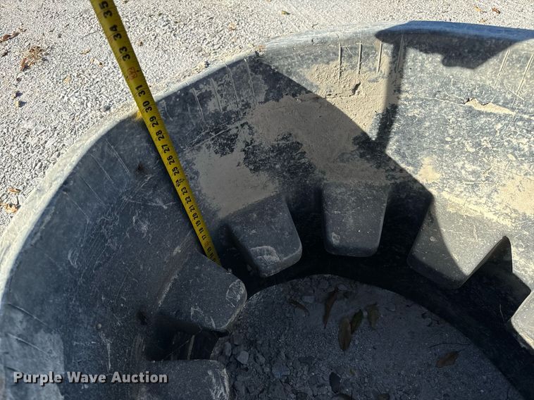 image for item NM9039 (4) Tracks