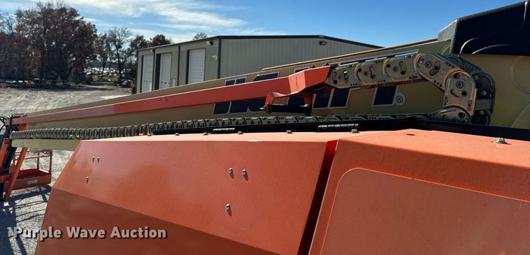 image for item NM9040 2006 JLG 660SJ  boom lift