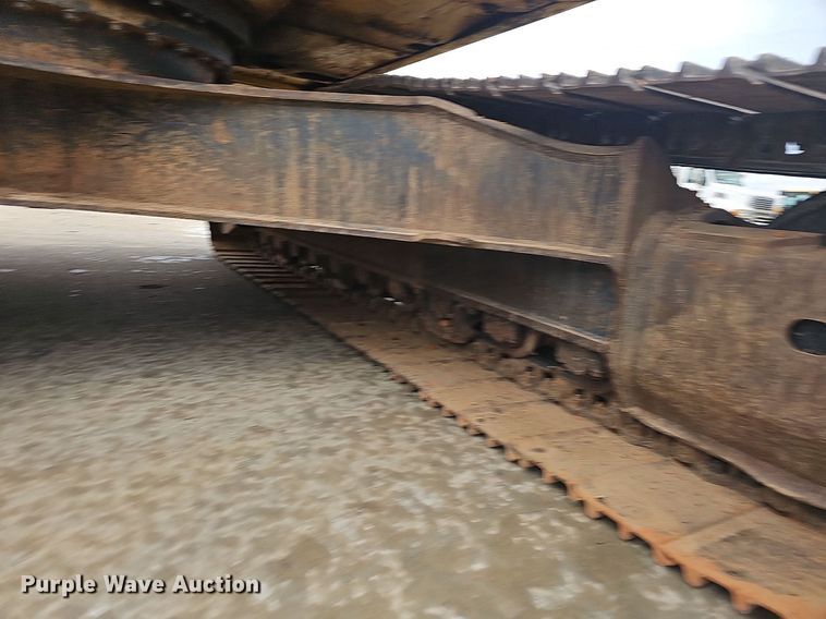 image for item NP9101 2014 Komatsu PC240LC-10  excavator