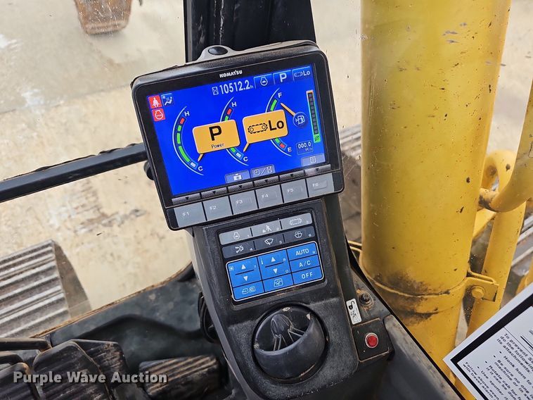 image for item NP9101 2014 Komatsu PC240LC-10  excavator