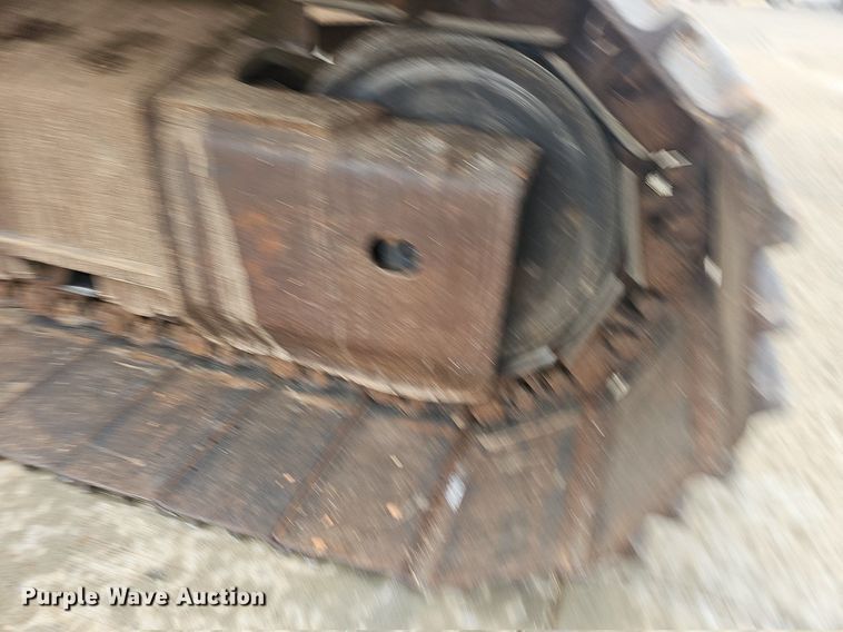 image for item NP9101 2014 Komatsu PC240LC-10  excavator