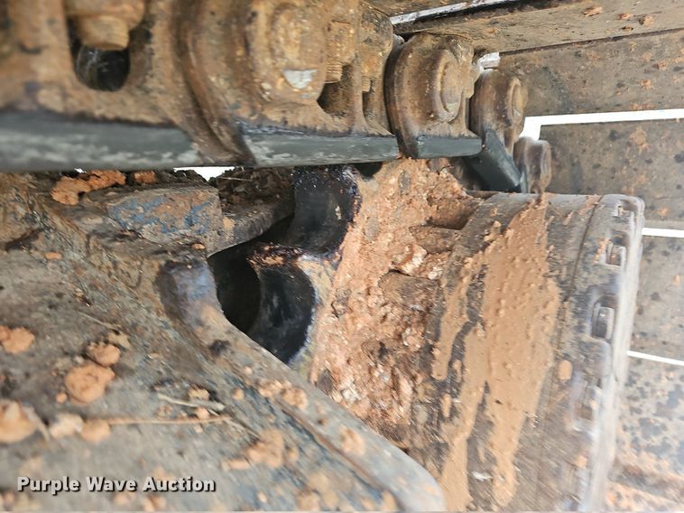 image for item NP9101 2014 Komatsu PC240LC-10  excavator