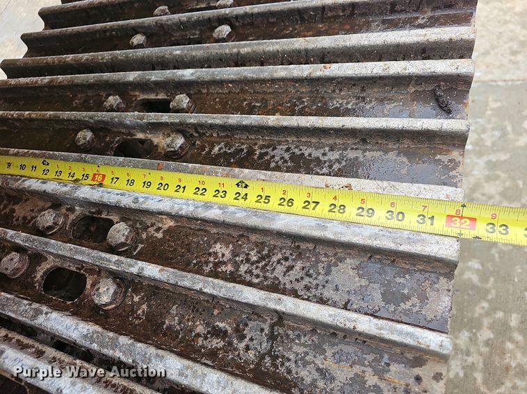 image for item NP9101 2014 Komatsu PC240LC-10  excavator