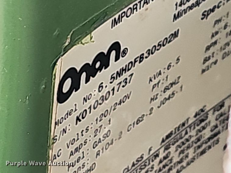 image for item NP9123 2002 Chevrolet Silverado 3500HD  bucket truck