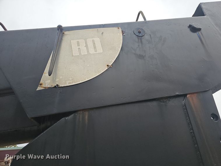 image for item NP9124 1986 Ford B7000  crane truck