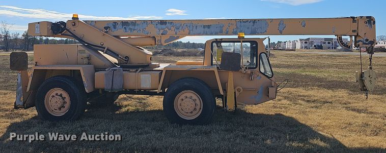 image for item NP9136 Loraine LRT-110  crane