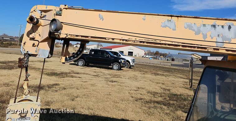 image for item NP9136 Loraine LRT-110  crane