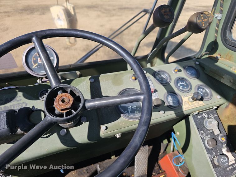 image for item NP9136 Loraine LRT-110  crane