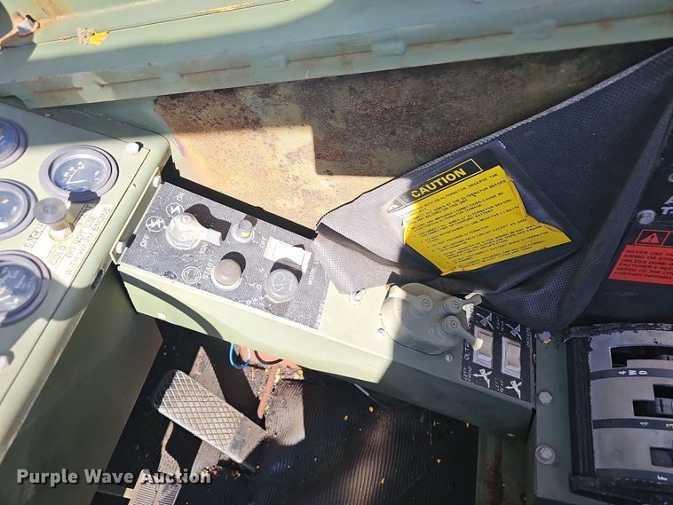 image for item NP9136 Loraine LRT-110  crane