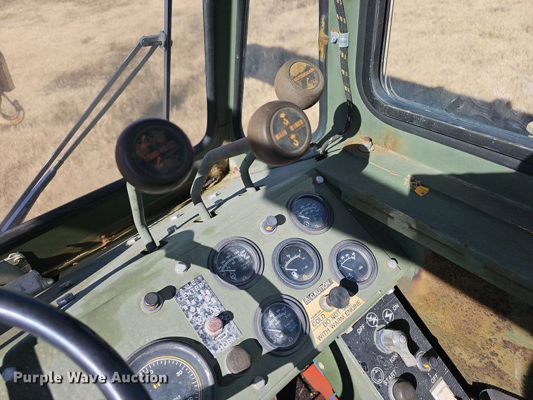 image for item NP9136 Loraine LRT-110  crane