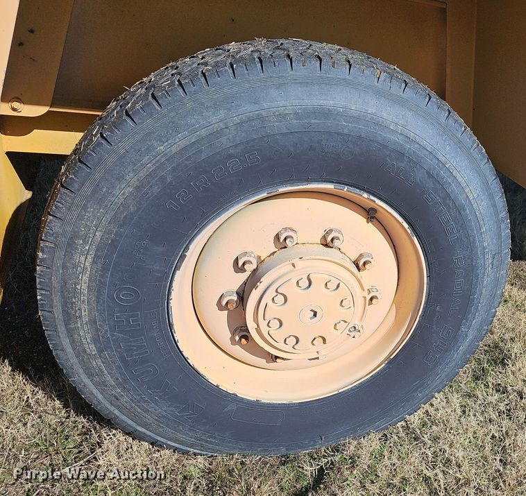 image for item NP9136 Loraine LRT-110  crane