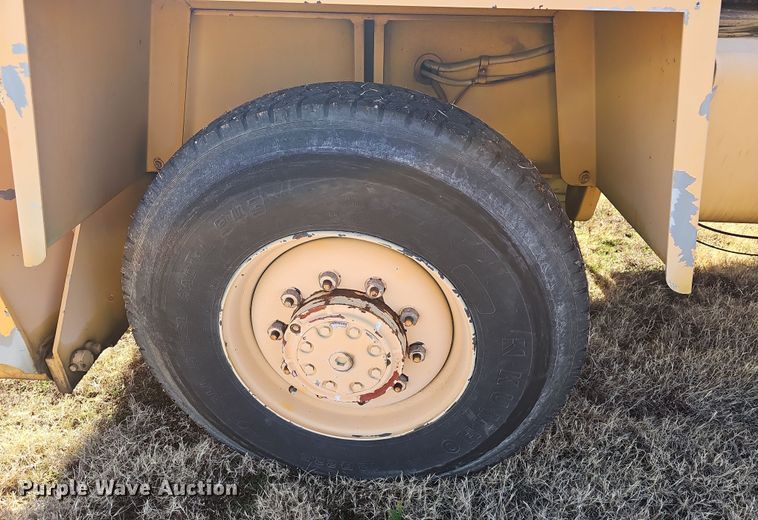 image for item NP9136 Loraine LRT-110  crane