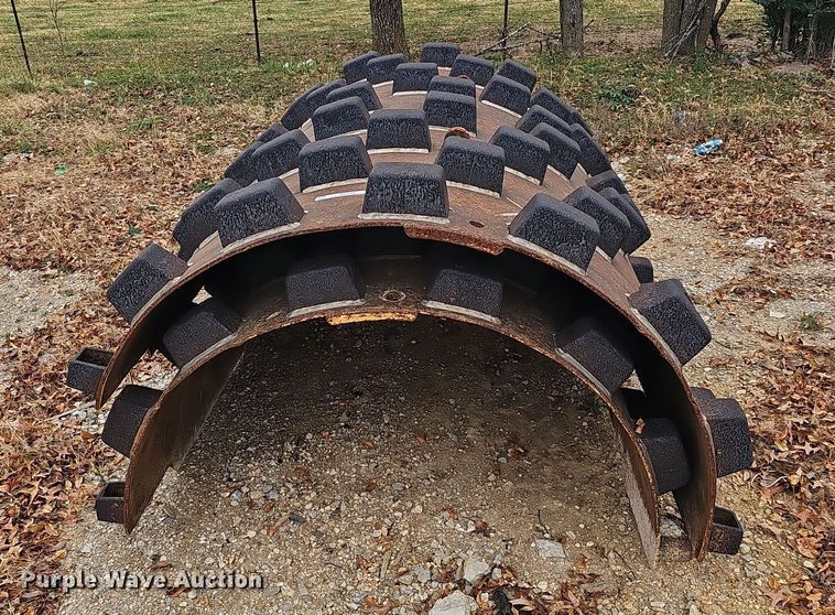 image for item NP9182 Ingersoll Rand  sheep's foot roller