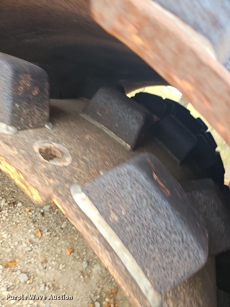 image for item NP9182 Ingersoll Rand  sheep's foot roller