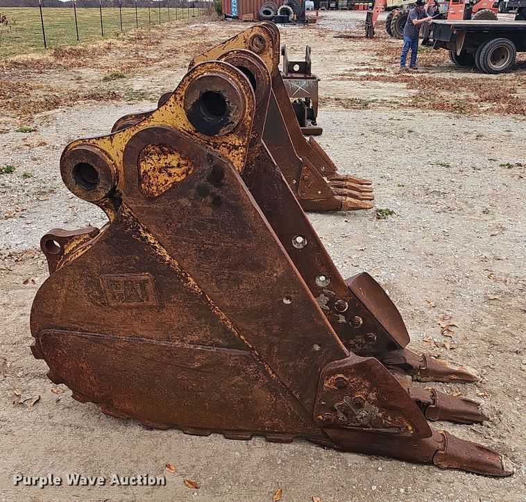 image for item NP9183 Caterpillar 320C  excavator bucket