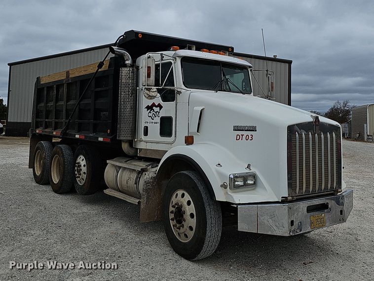 image for item NP9190 2007 Kenworth T800  dump truck