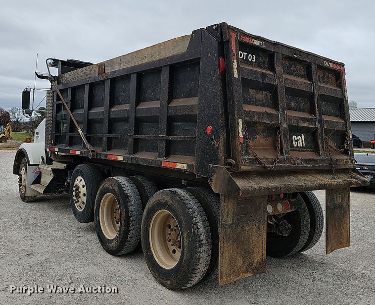 image for item NP9190 2007 Kenworth T800  dump truck