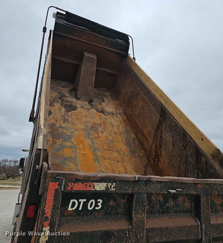 image for item NP9190 2007 Kenworth T800  dump truck