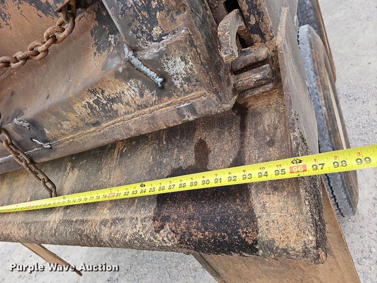 image for item NP9190 2007 Kenworth T800  dump truck