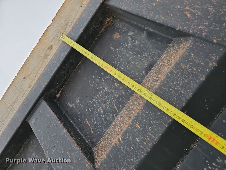 image for item NP9190 2007 Kenworth T800  dump truck