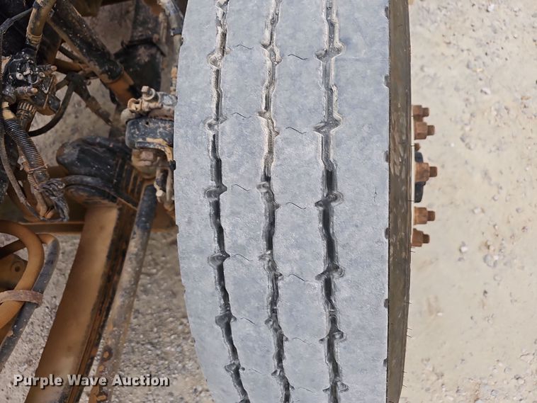 image for item NP9190 2007 Kenworth T800  dump truck